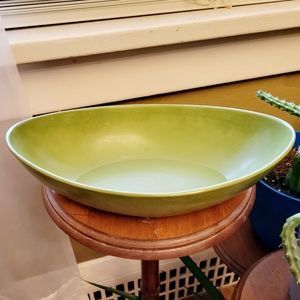 Vintage Avocado Green Center console Bowl•MCM Home decor piece
